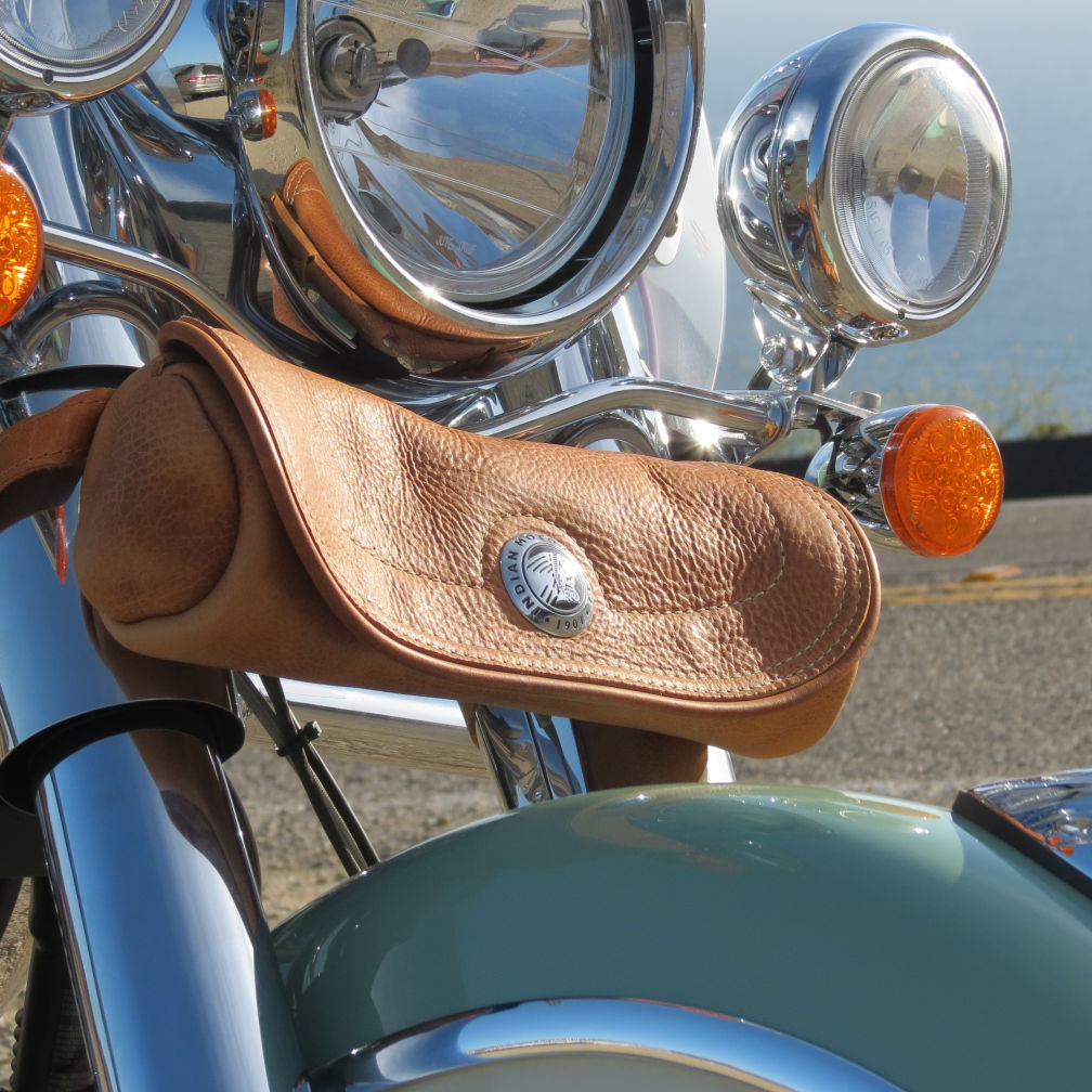 indian scout tank pouch