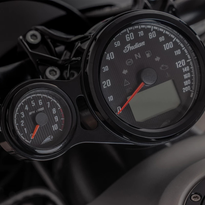 IndianOnly TACHOMETER WITH SHIFT LIGHT BLACK/BLACK SCOUT