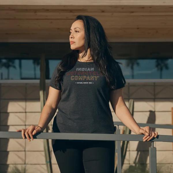 WOMENS TRI COLOR BLOCK LOGO T-SHIRT - BLACK