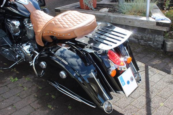 Abnehmbare Gepäckbrücke für Indian Touring