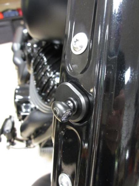 Gefräste Blinkeradapter für Chief Bobber und Super Chief - schwarz