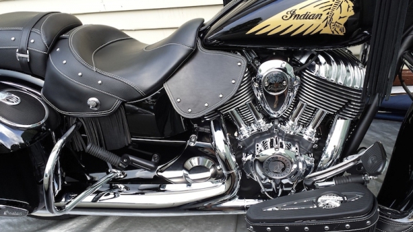 Leder Hitzeschutz Crotch Cooler für Indian Chief - Schwarz