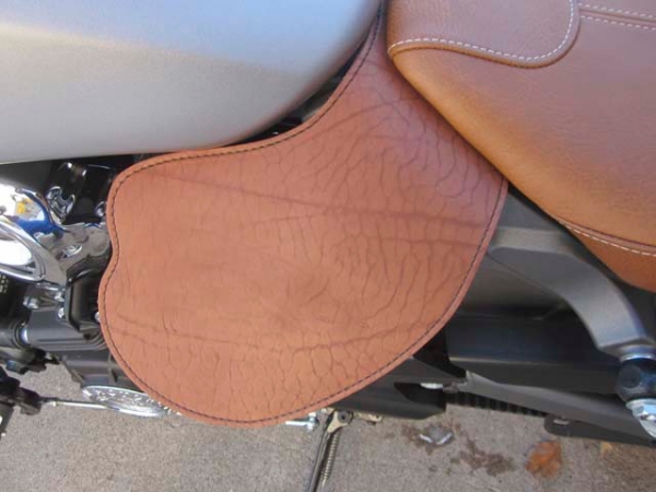 Leder Hitzeschutz Crotch Cooler für Indian Scout - Tan